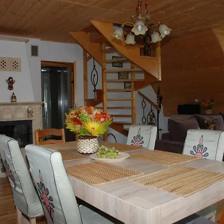 Lux Czerwone Korale Kościelisko